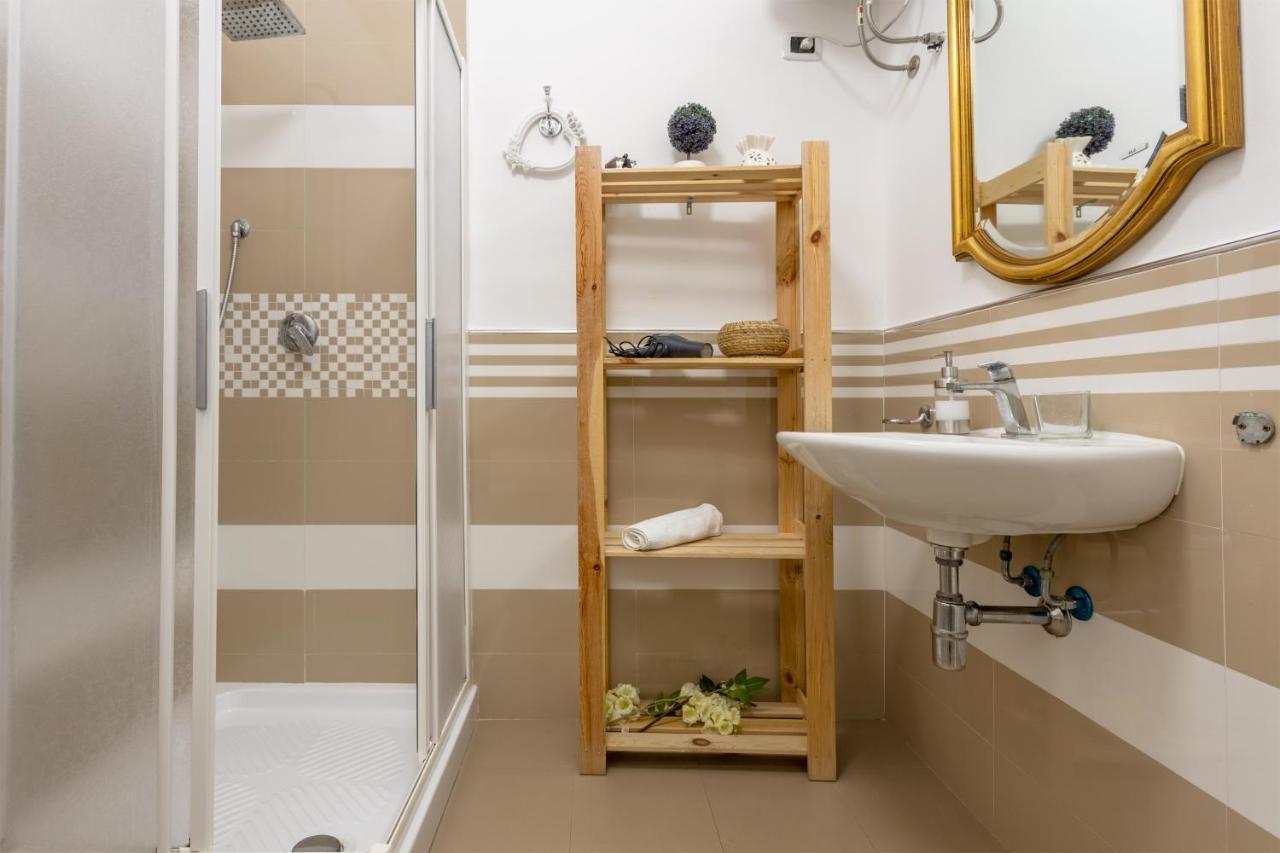 B&B Massimocentro Palermo Eksteriør billede