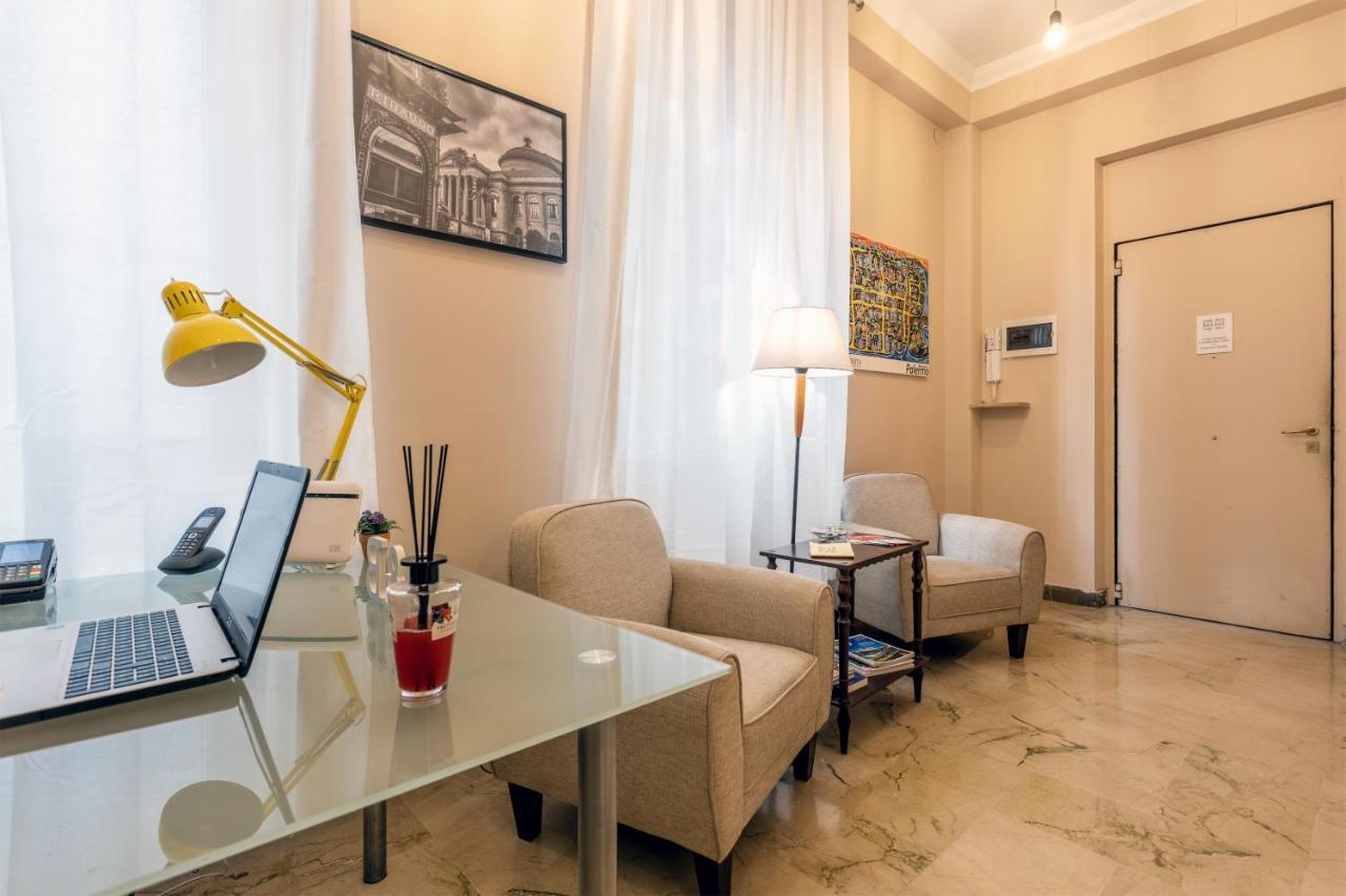 B&B Massimocentro Palermo Eksteriør billede