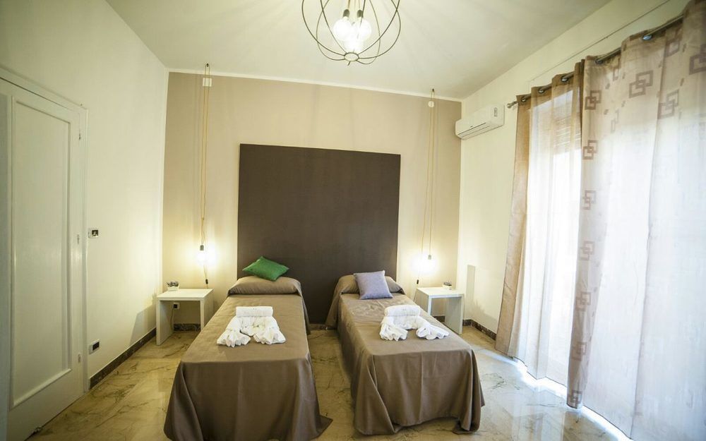 B&B Massimocentro Palermo Eksteriør billede